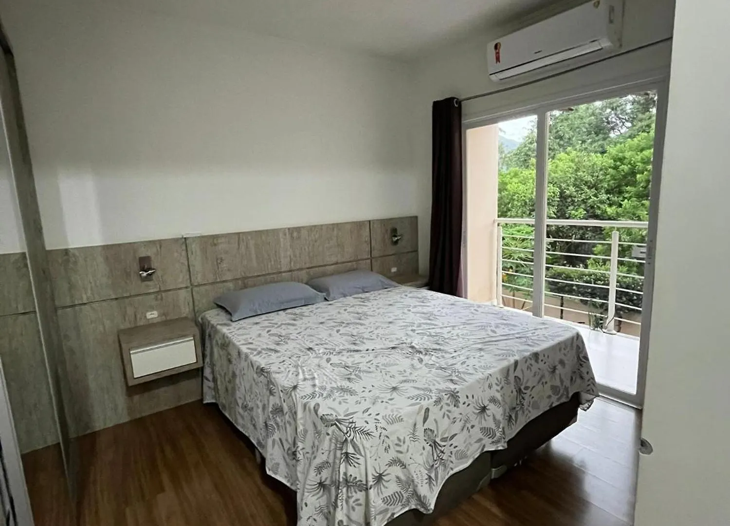 Casa Com 3 Suites No Campeche Florianopolis Holiday home